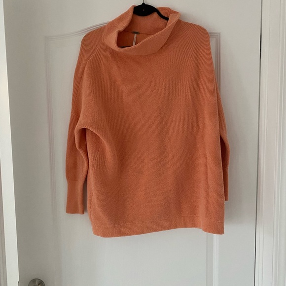 Free People Ottoman Sweater in Tangerine 🍊 - Picture 2 of 4